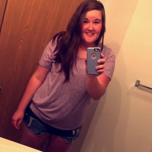 Meet your Posher, Megan